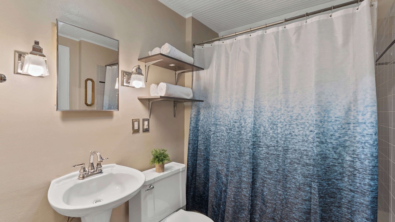 Photo of Bathroom in Lower East Side