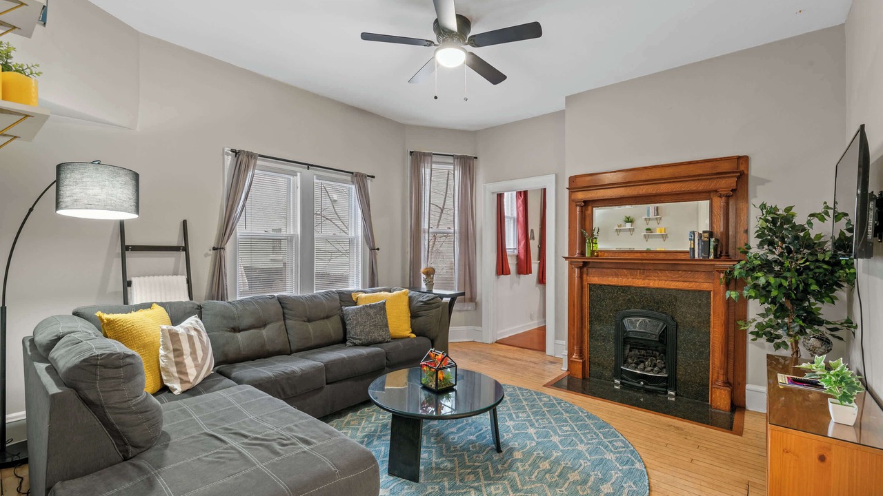 Photo of Livingroom in Lower East Side