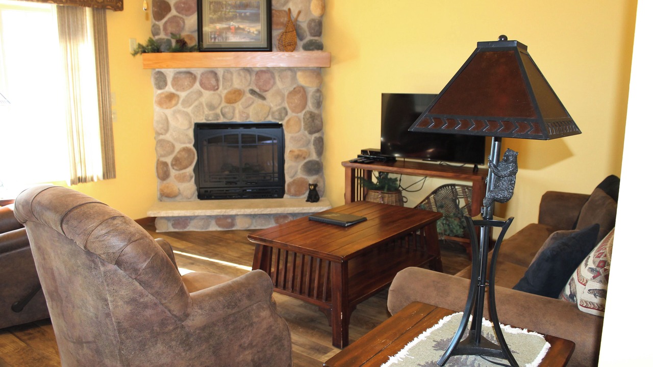 Photo of Livingroom in Eagle River