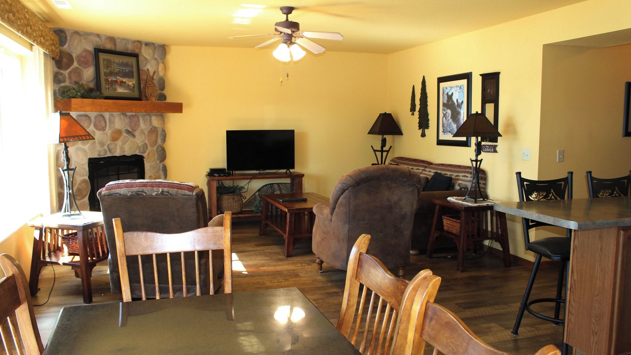 Photo of Livingroom in Eagle River