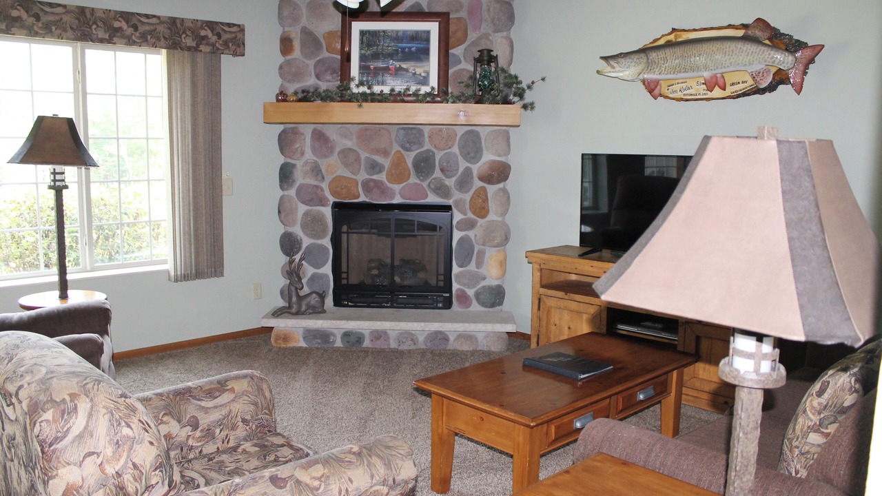 Photo of Livingroom in Eagle River