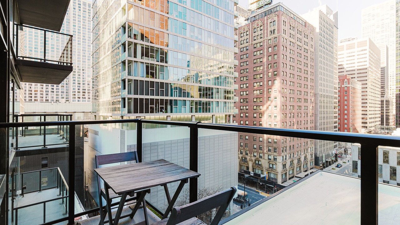 Photo of Outdoor in Streeterville