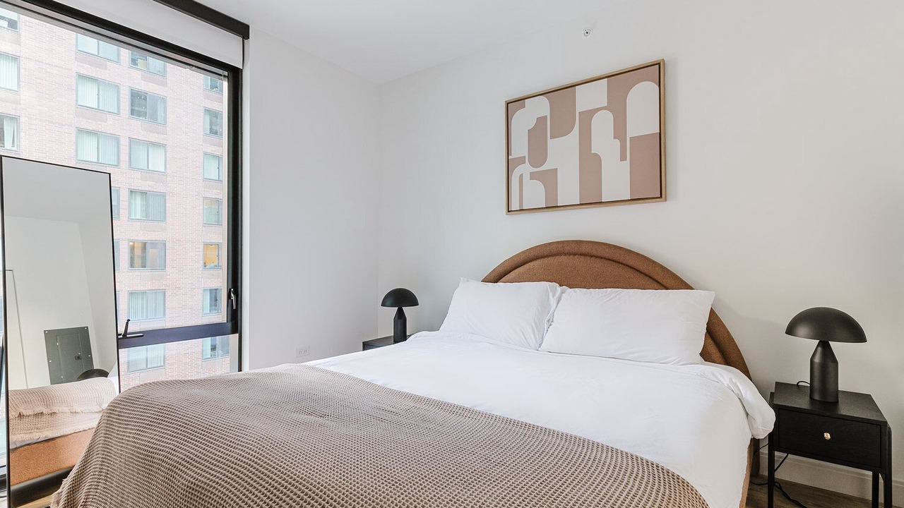 Photo of Bedroom in Streeterville