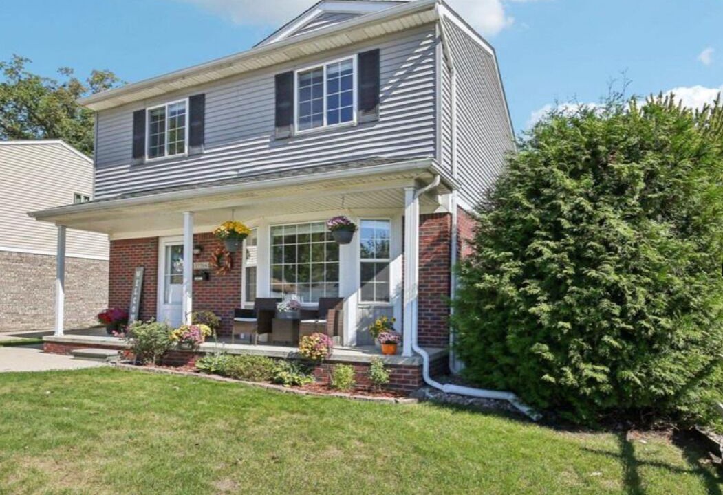 Photo of Outdoor in Madison Heights