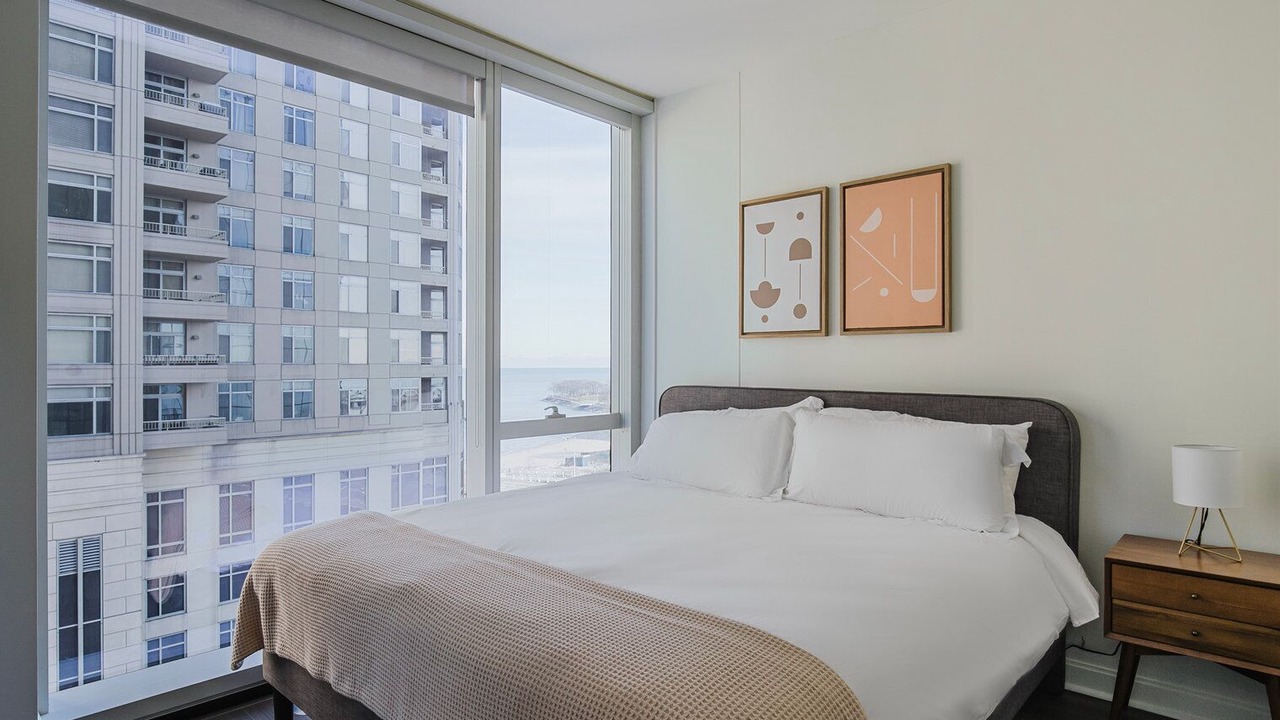 Photo of Bedroom in Streeterville