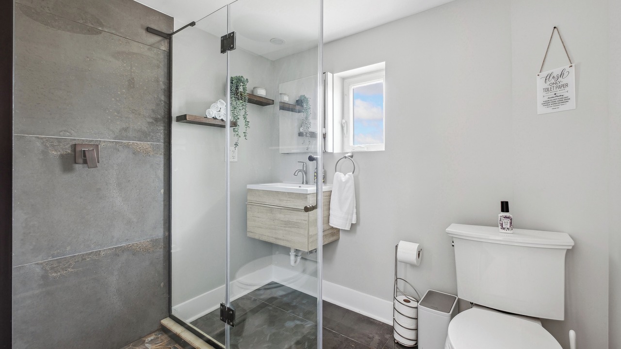 Photo of Bathroom in Skokie