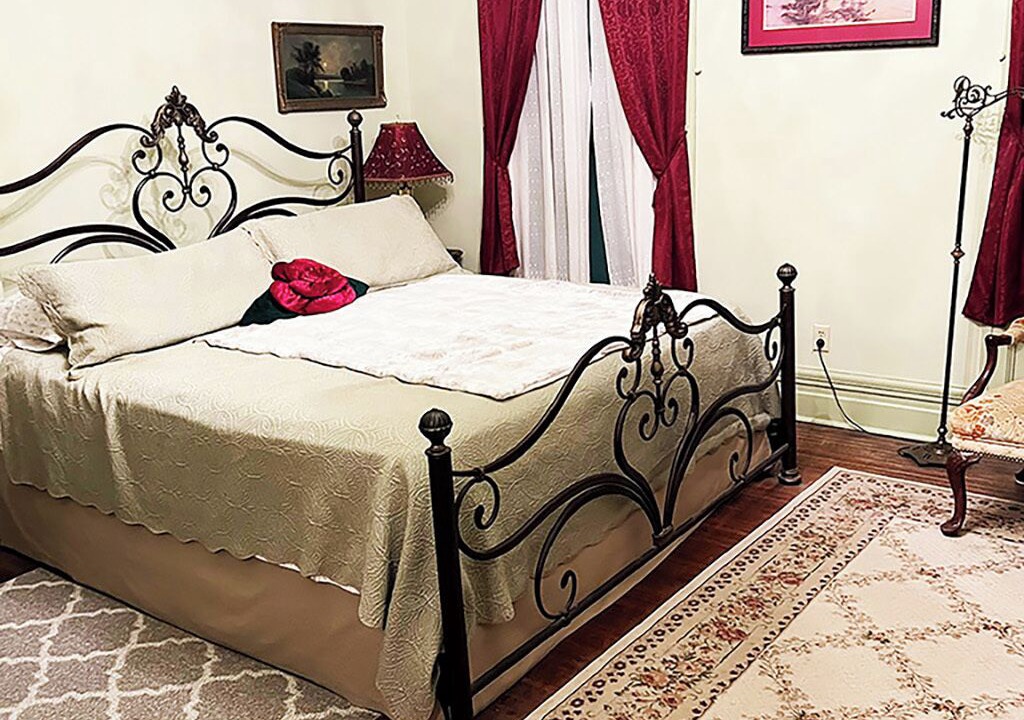 Photo of Bedroom in Council Bluffs