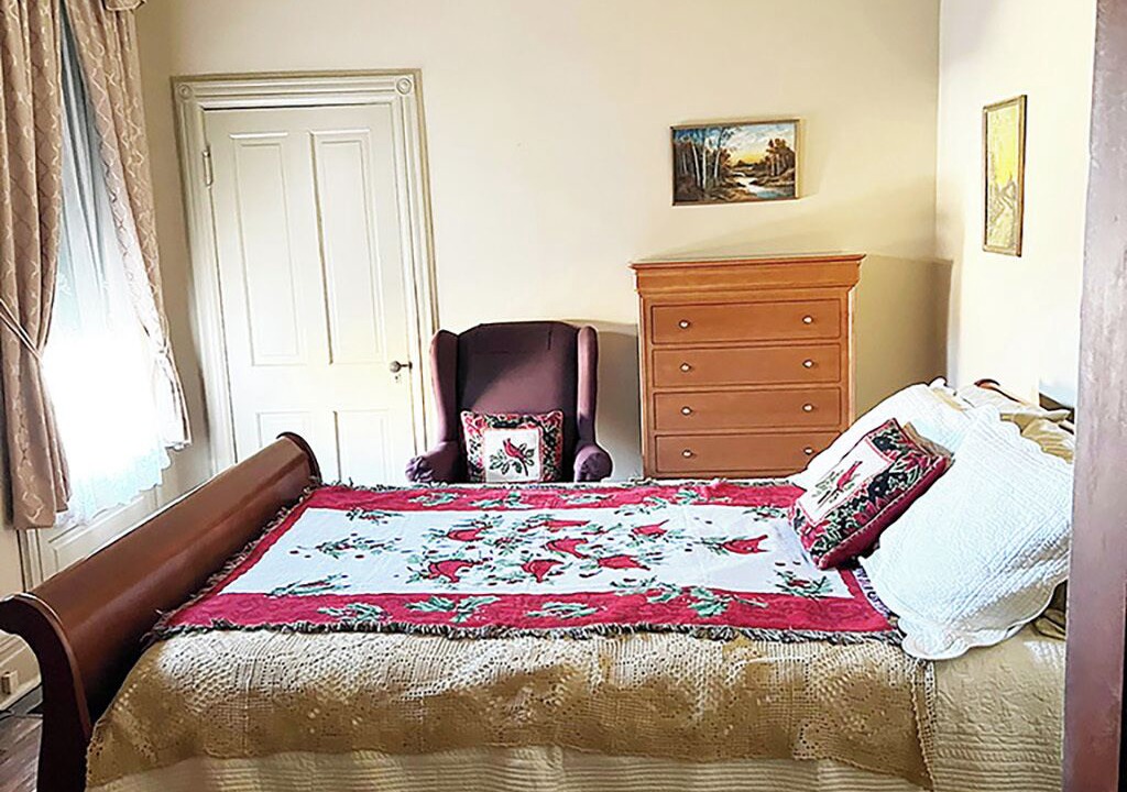 Photo of Bedroom in Council Bluffs