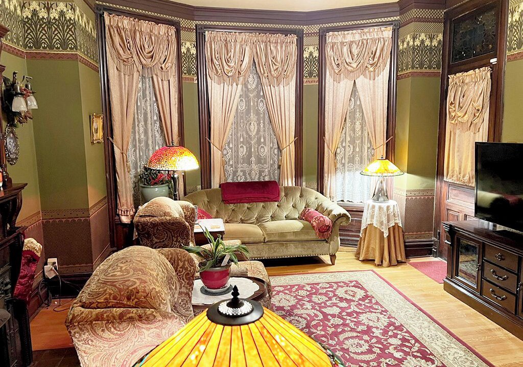 Photo of Livingroom in Council Bluffs