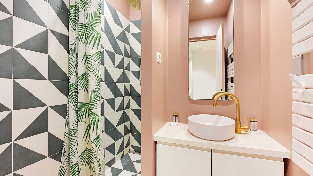Photo of Bathroom in Chaussee-d'Antin