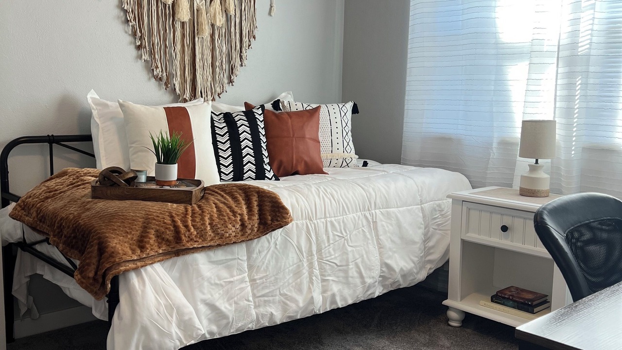 Photo of Bedroom in Davenport