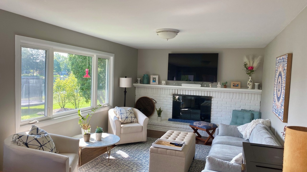 Photo of Livingroom in Ann Arbor