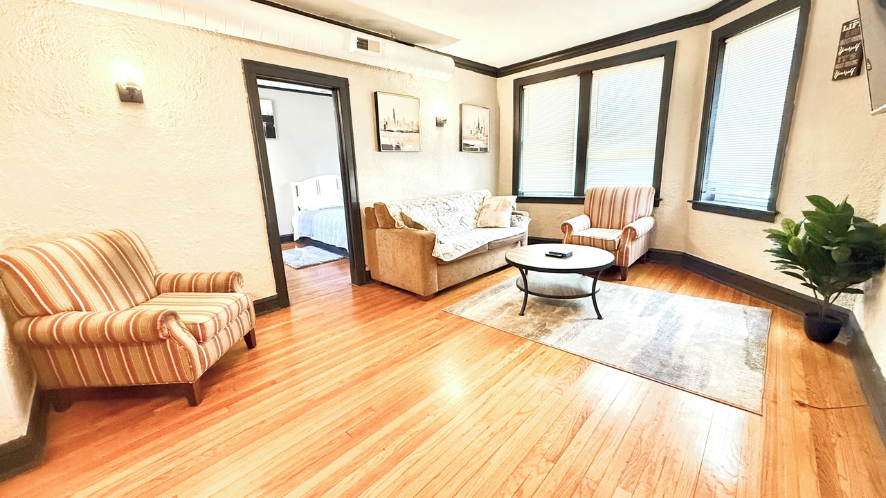 Photo of Livingroom in Gage Park