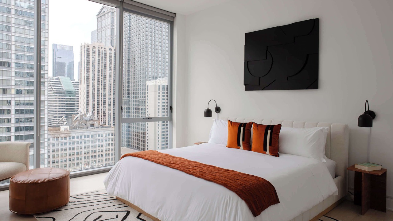 Photo of Bedroom in Downtown Chicago