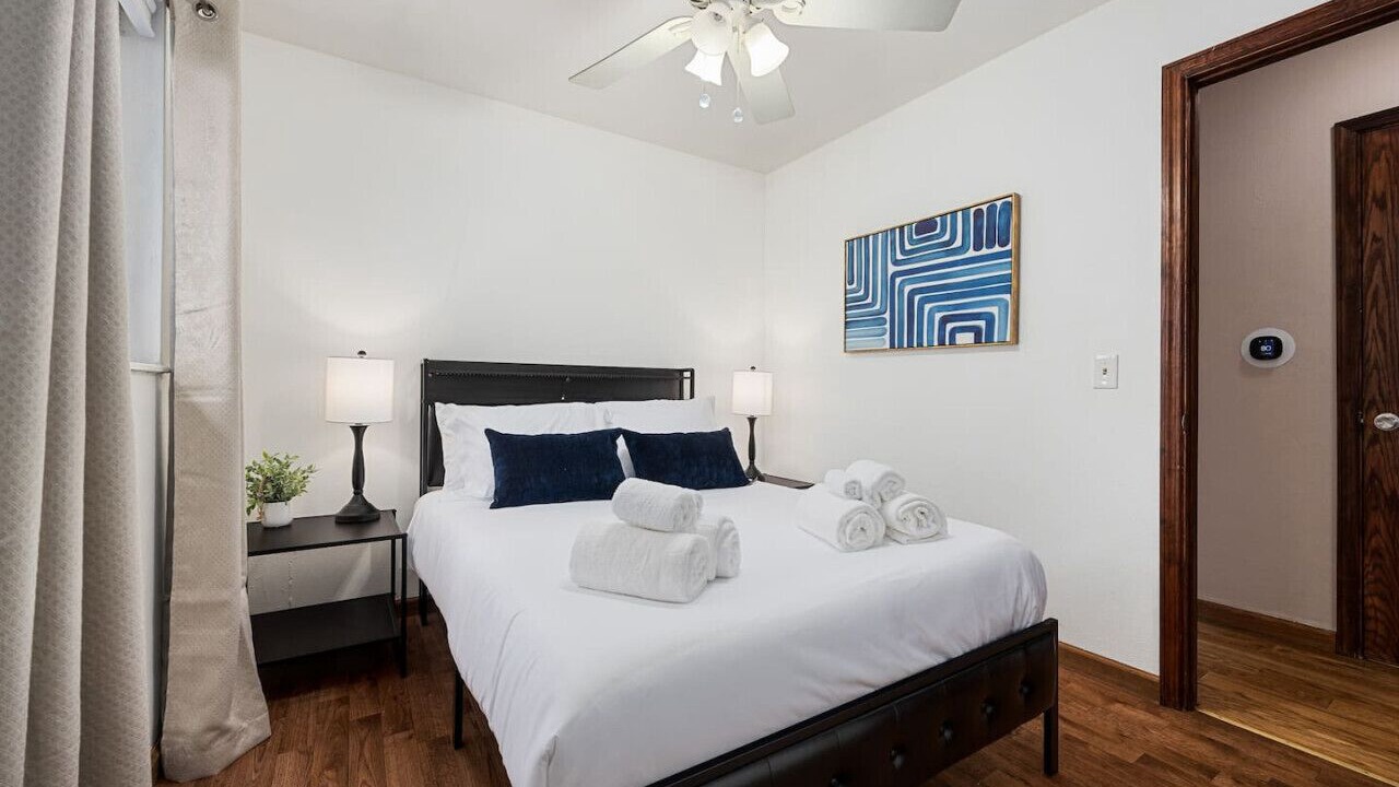 Photo of Bedroom in Marquette Heights