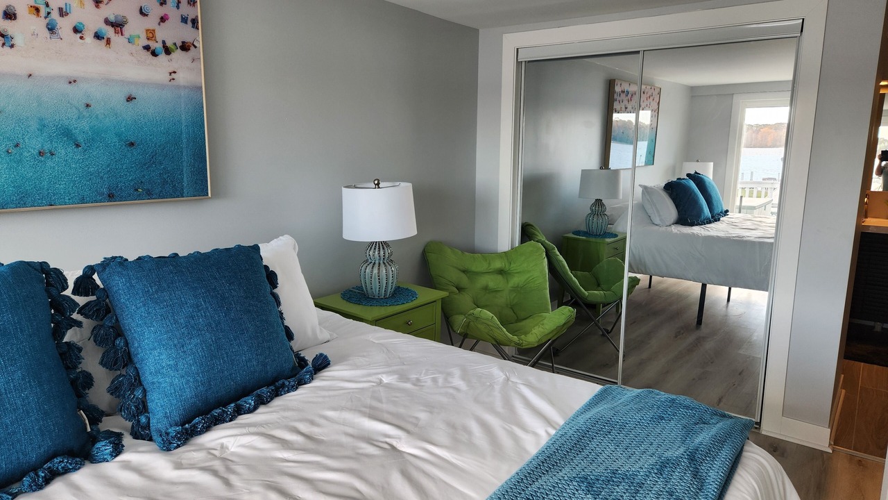 Photo of Bedroom in Norton Shores