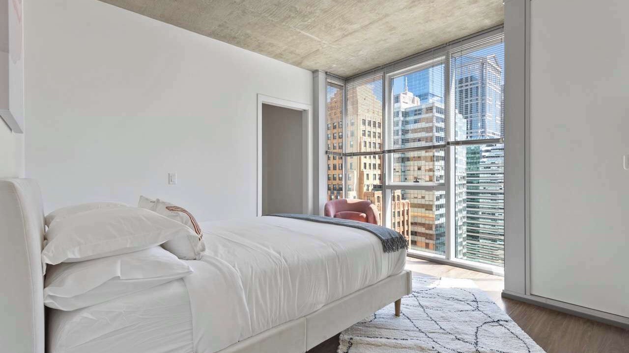 Photo of Bedroom in Downtown Chicago