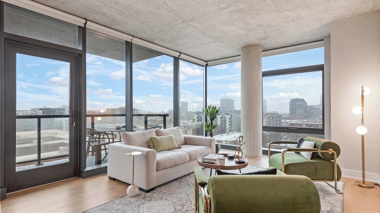 Photo of Livingroom in West Loop