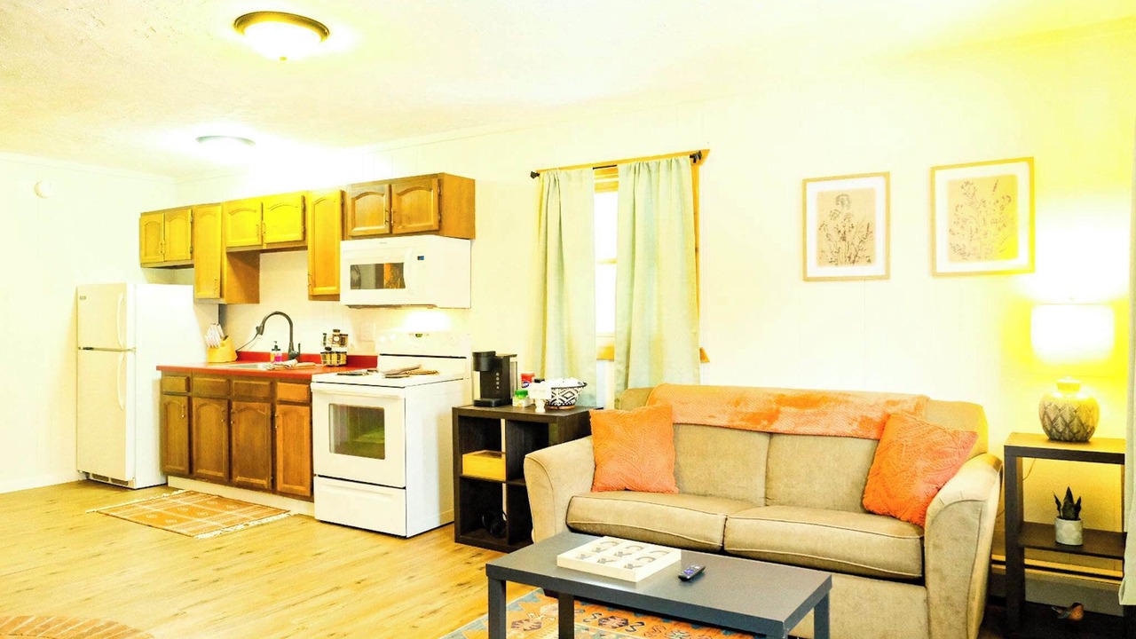 Photo of Livingroom in Bessemer