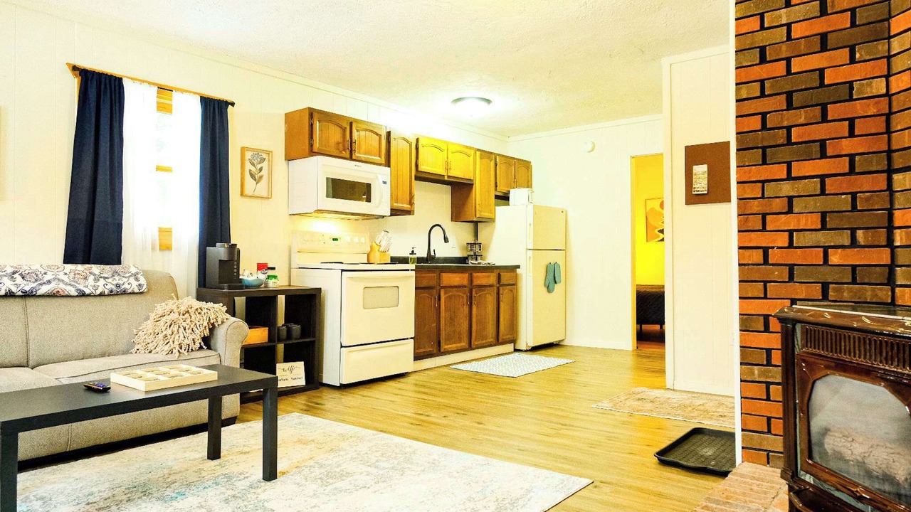 Photo of Livingroom in Bessemer