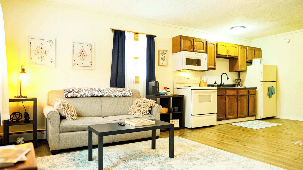 Photo of Livingroom in Bessemer
