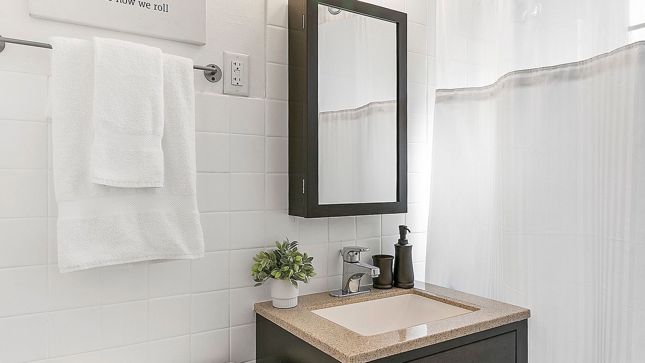 Photo of Bathroom in Hyde Park