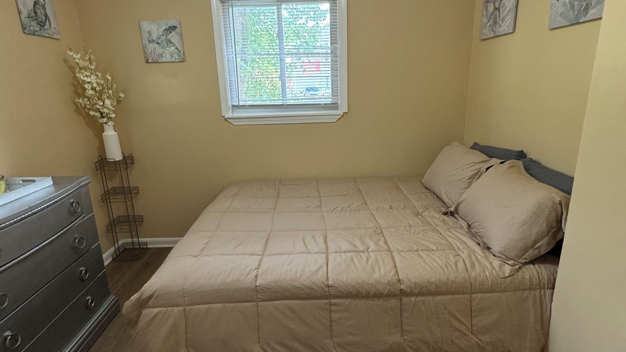 Photo of Bedroom in Detroit