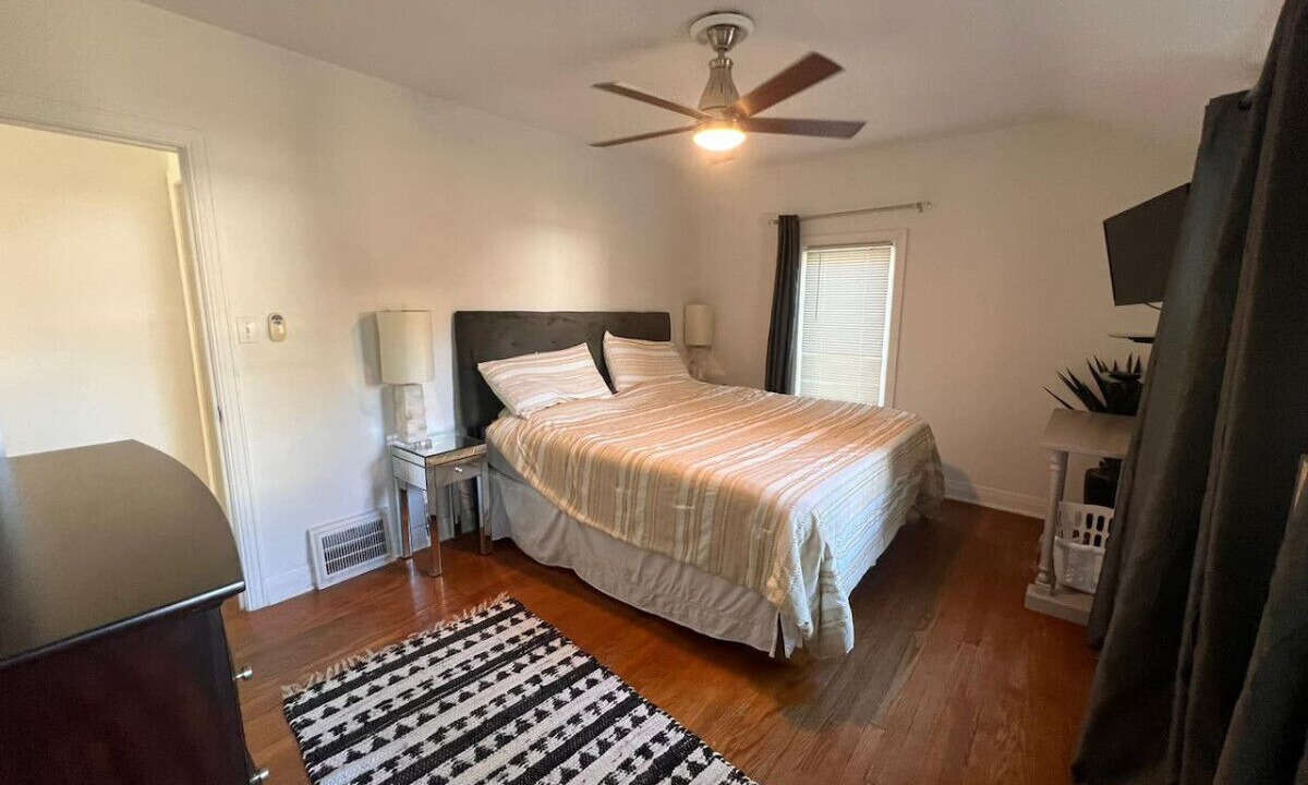 Photo of Bedroom in Whitefish Bay