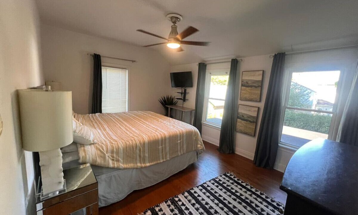 Photo of Bedroom in Whitefish Bay