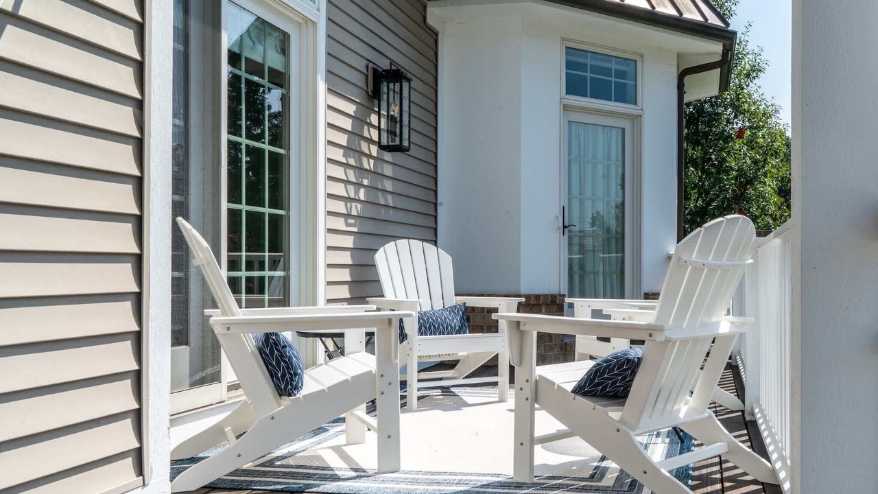 Photo of Patio Balcony in Lake Geneva