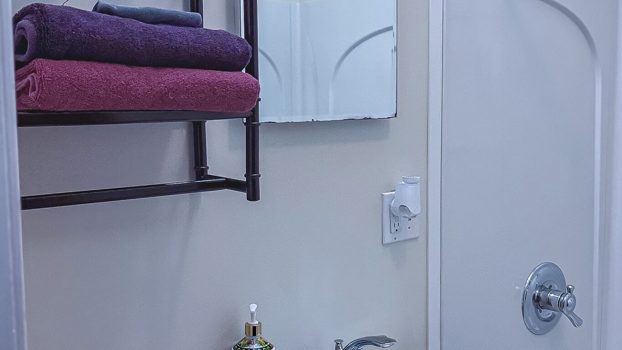Photo of Bathroom in Champaign