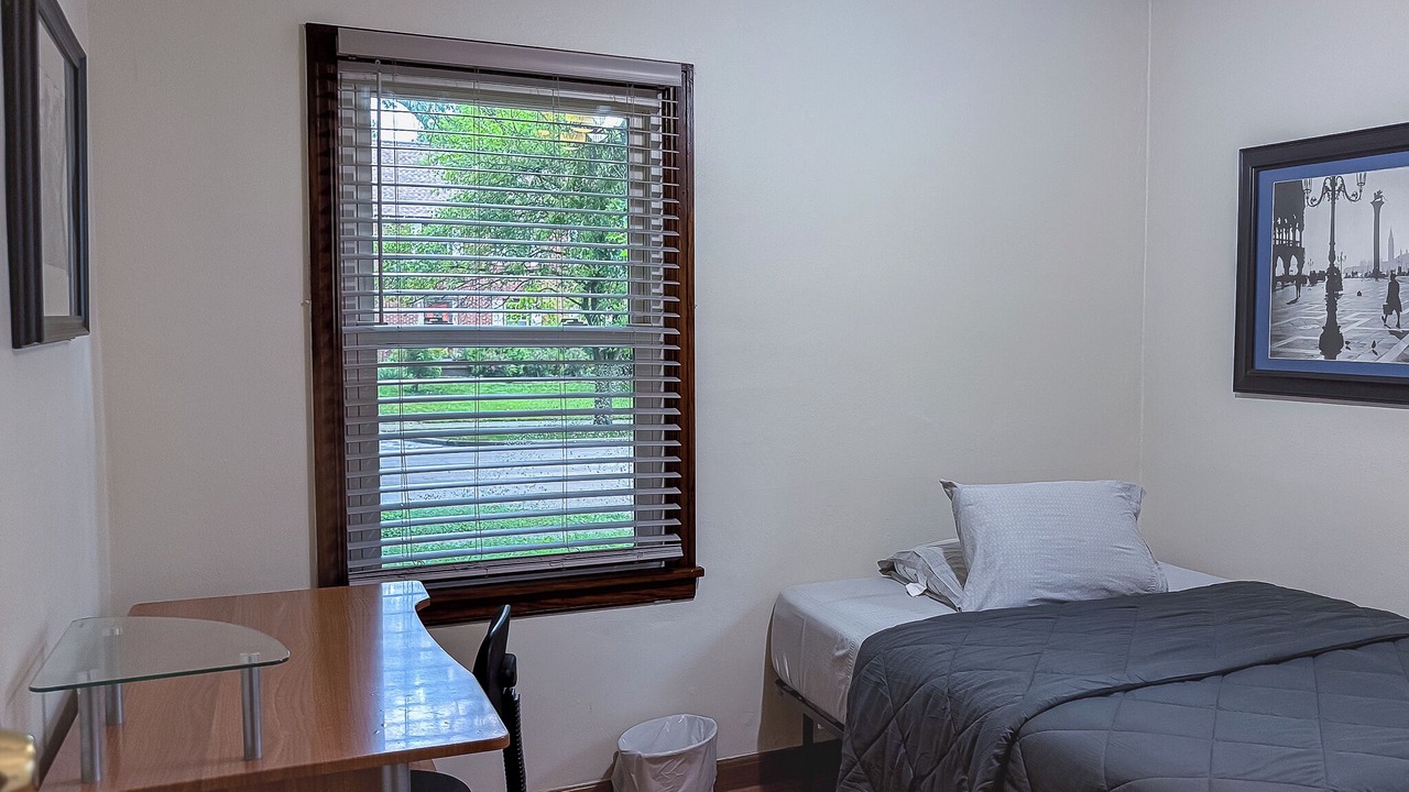 Photo of Bedroom in Champaign
