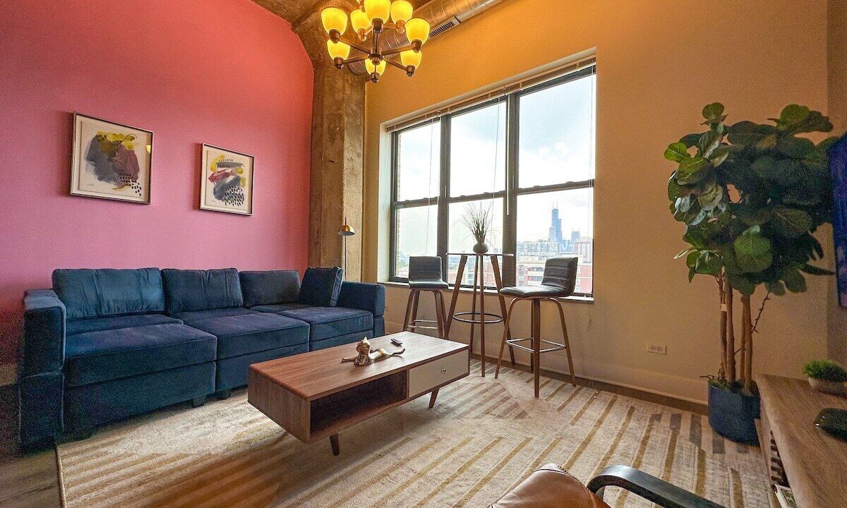 Photo of Livingroom in Near South Side