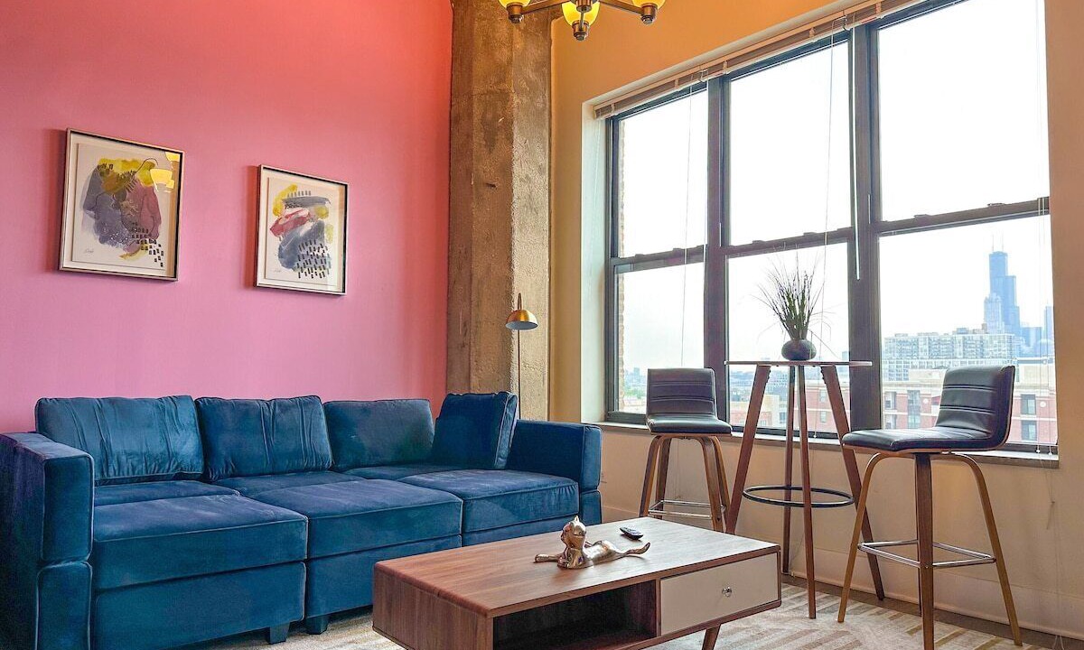 Photo of Livingroom in Near South Side