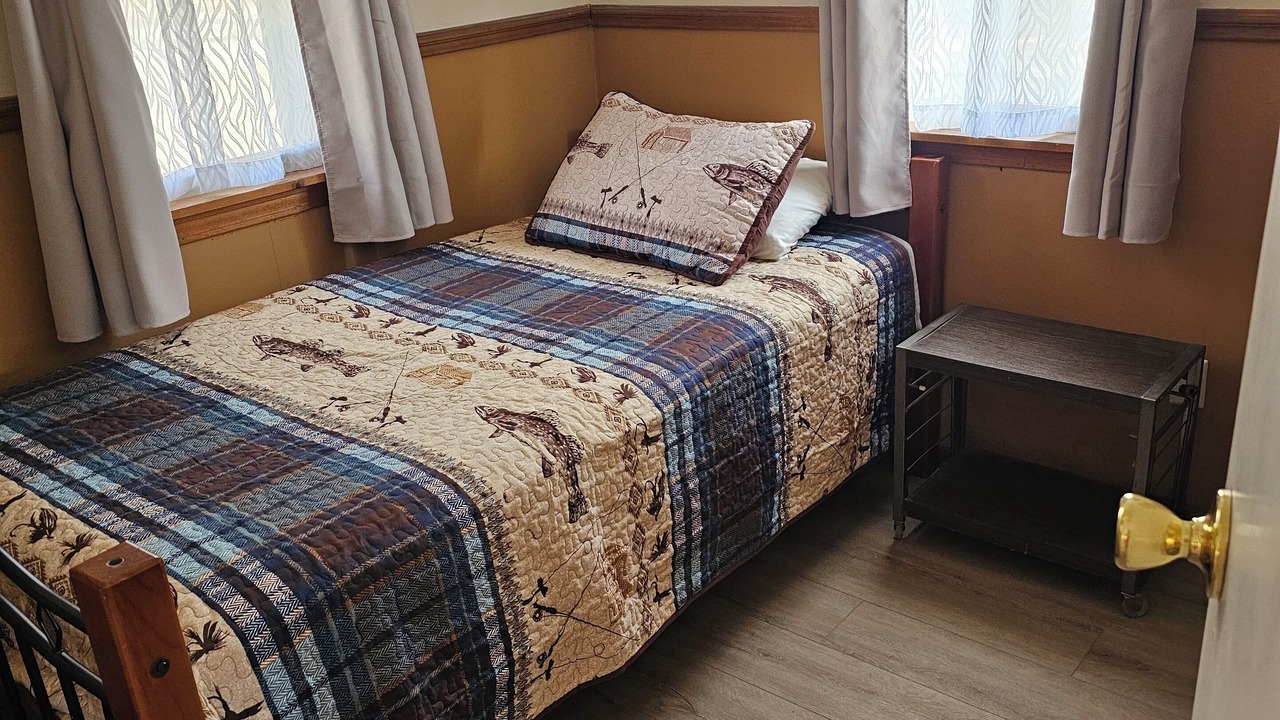 Photo of Bedroom in Newaygo