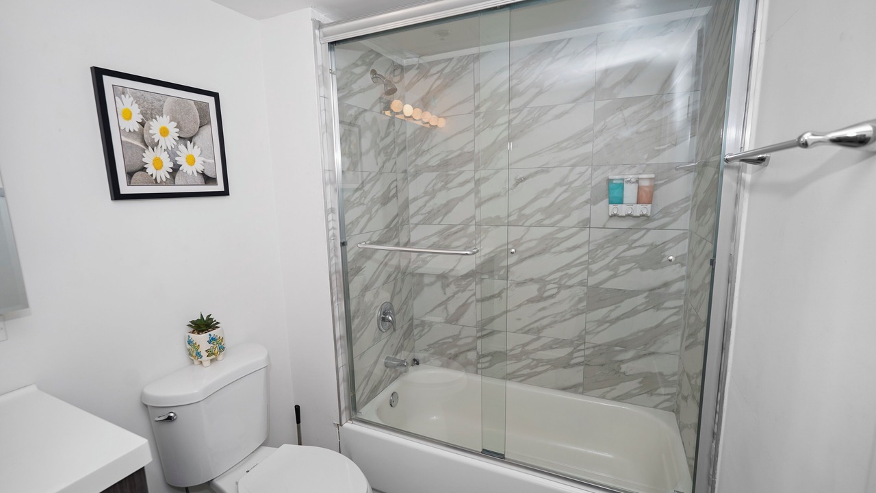 Photo of Bathroom in Near South Side