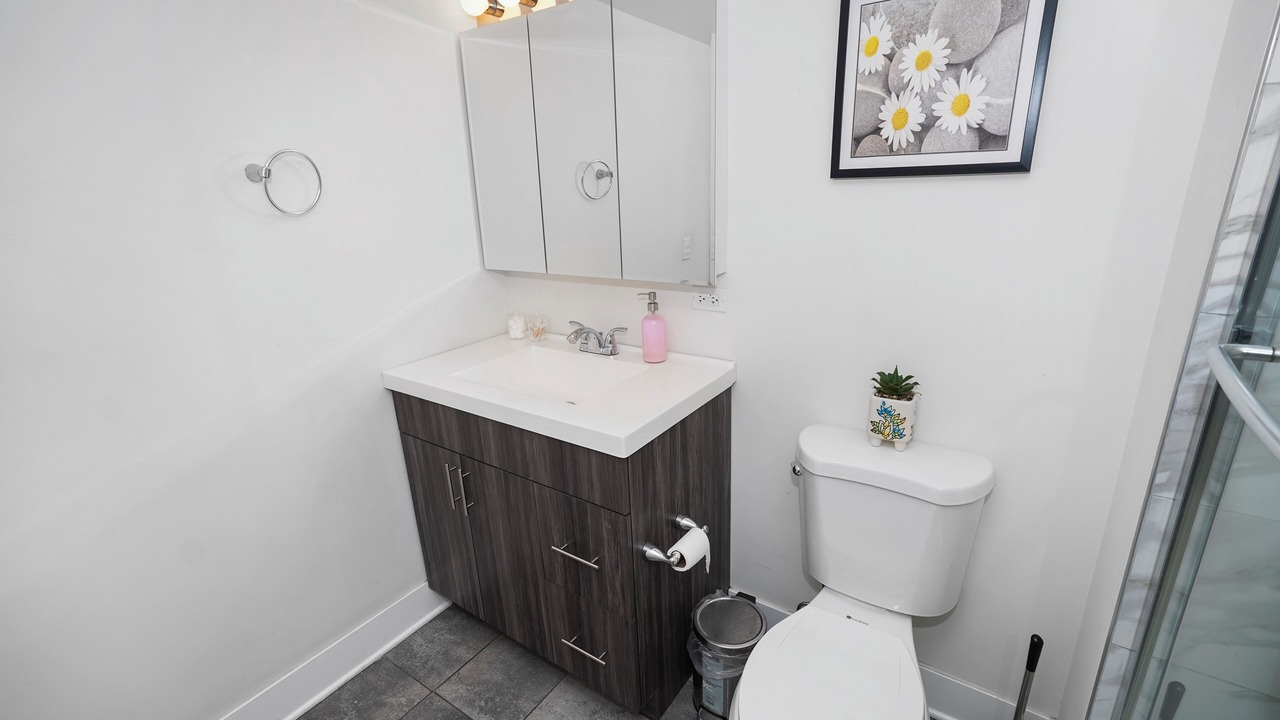 Photo of Bathroom in Near South Side