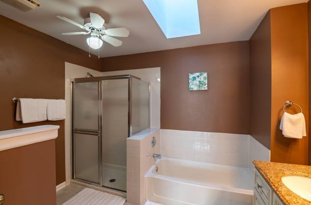 Photo of Bathroom in Wasco