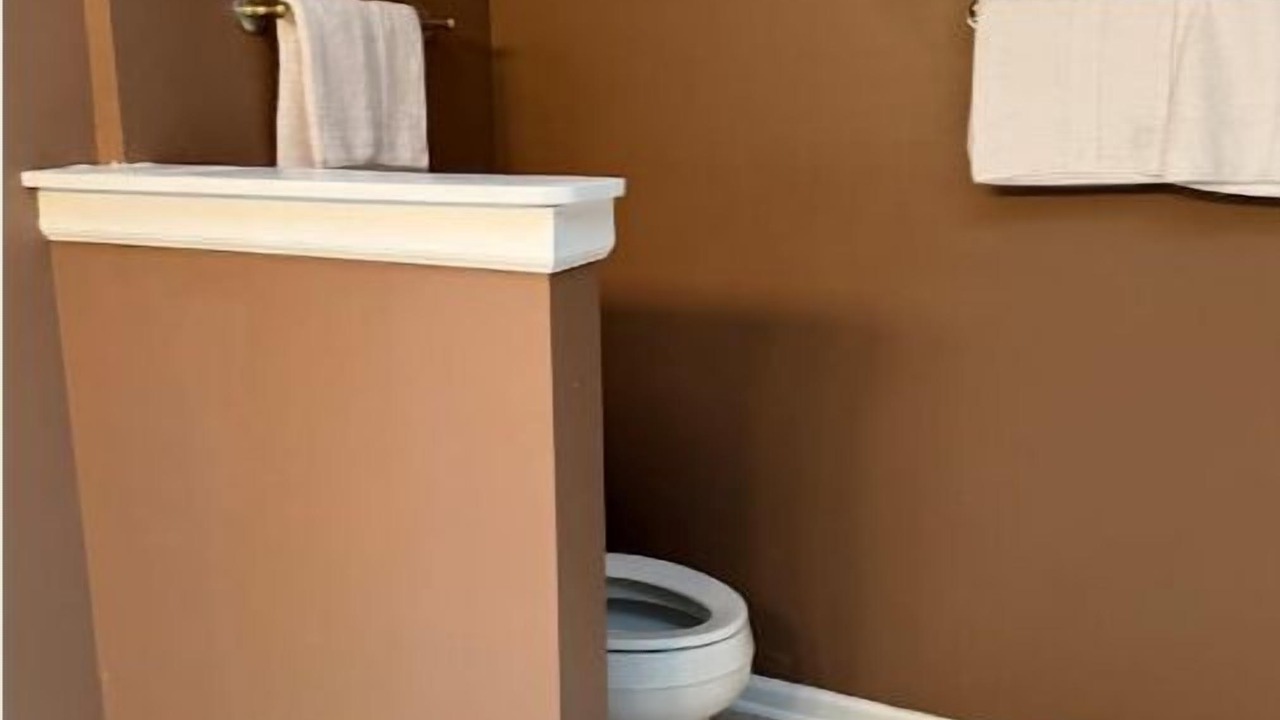 Photo of Bathroom in Wasco