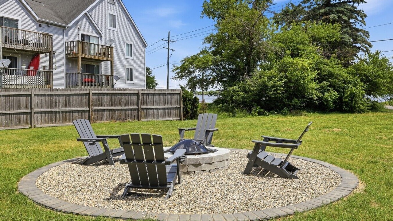 Photo of Outdoor in Whitmore Lake