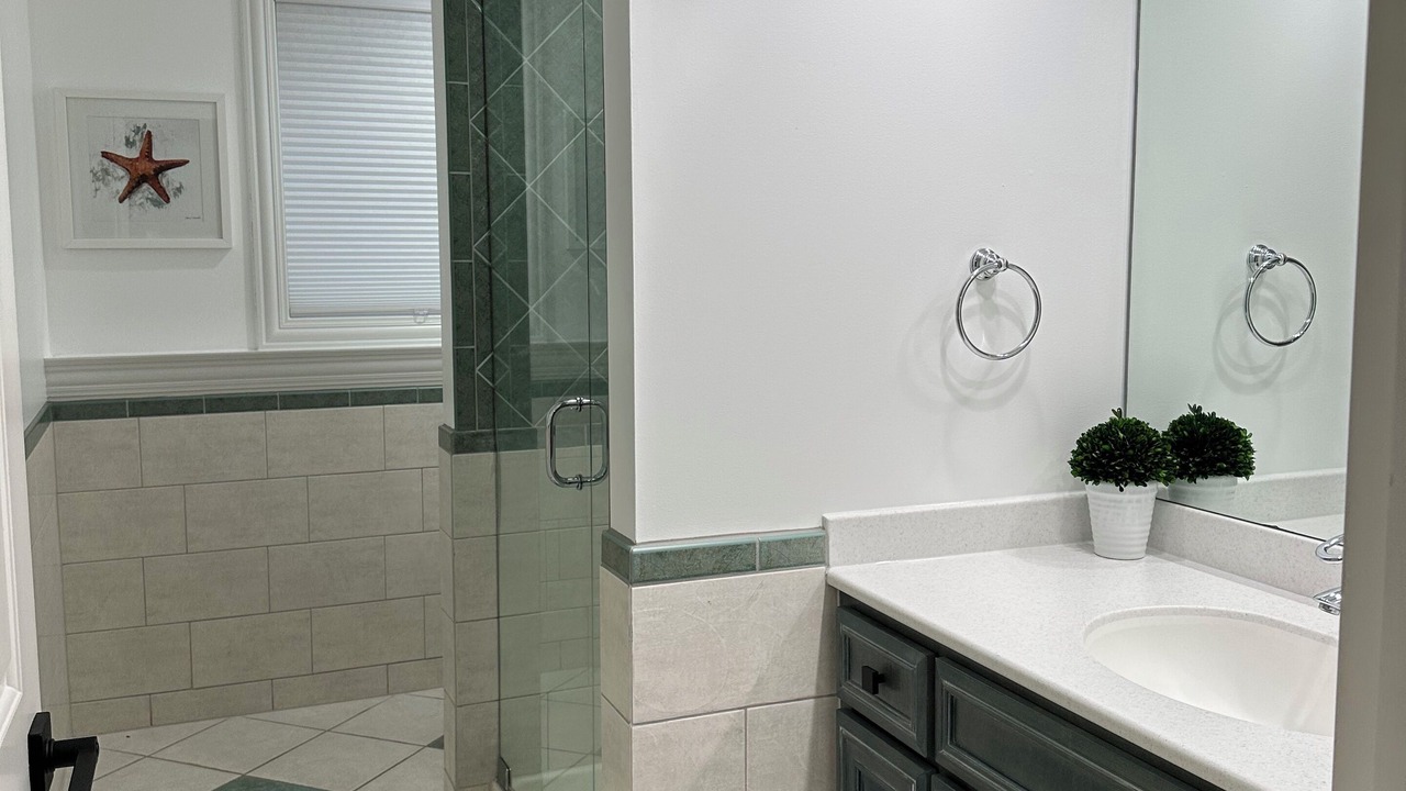 Photo of Bathroom in Twin Lakes