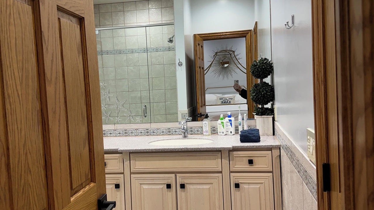 Photo of Bathroom in Twin Lakes