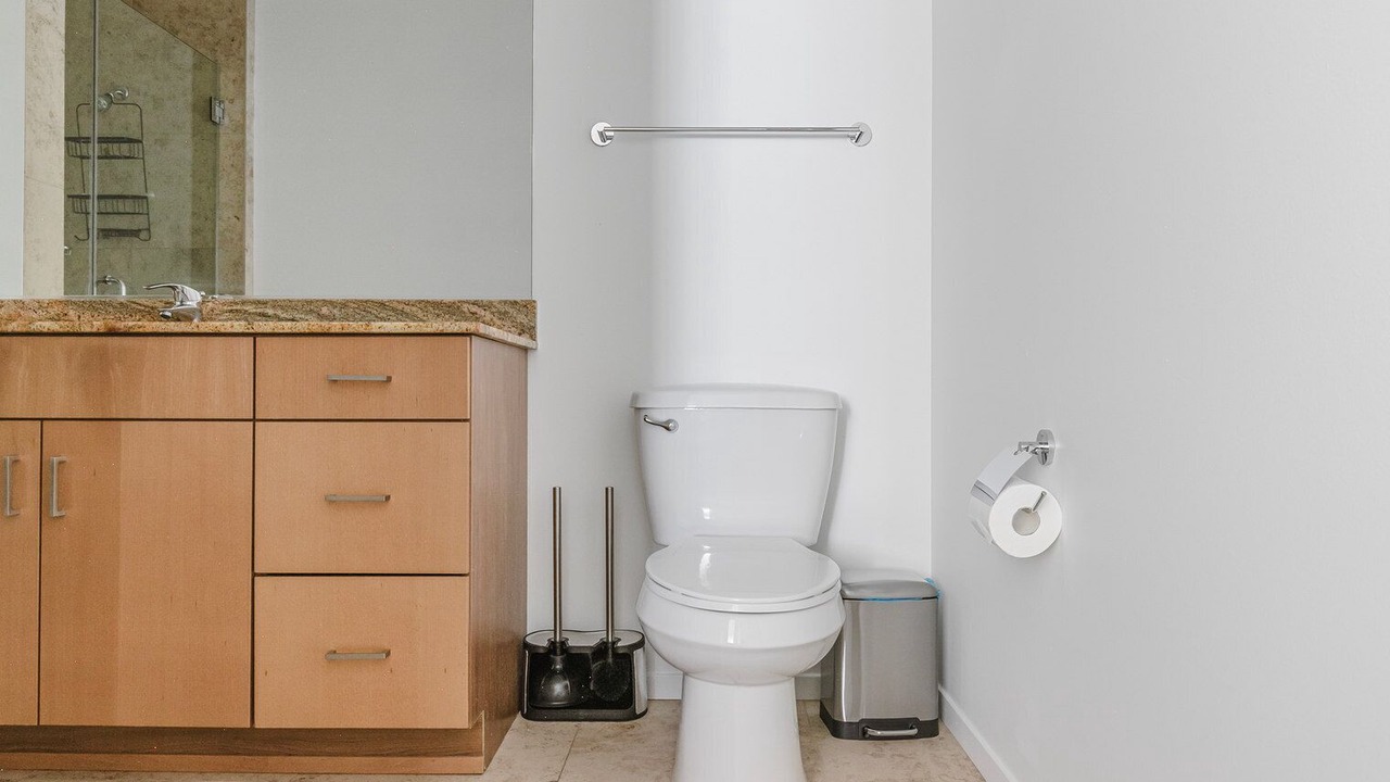 Photo of Bathroom in Streeterville