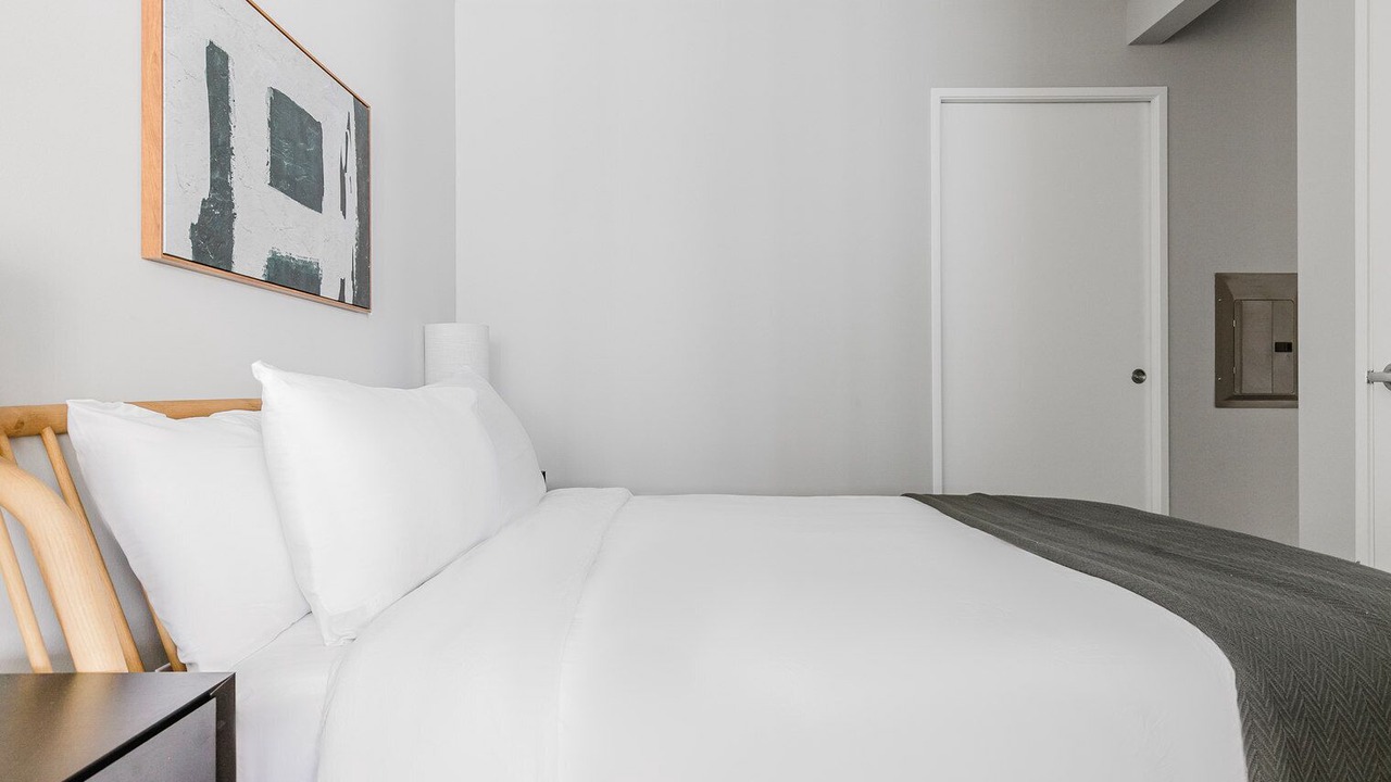 Photo of Bedroom in Streeterville