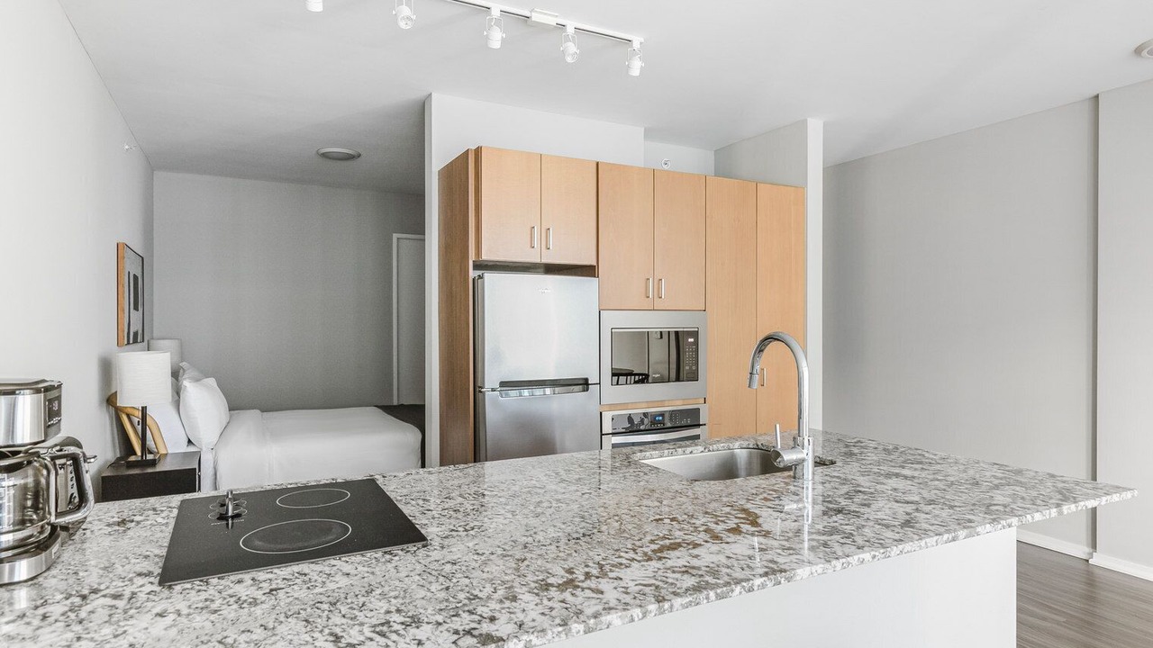 Photo of Kitchen in Streeterville
