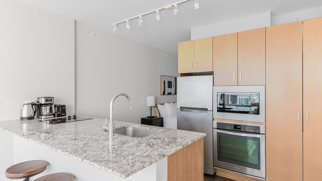 Photo of Kitchen in Streeterville
