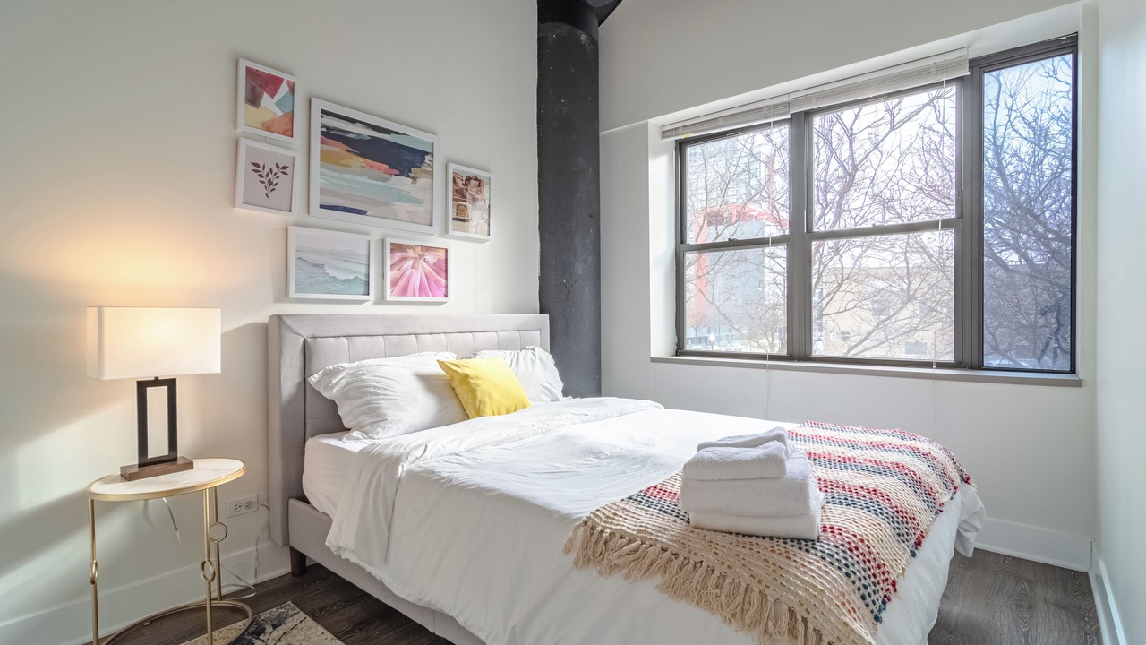 Photo of Bedroom in Near South Side