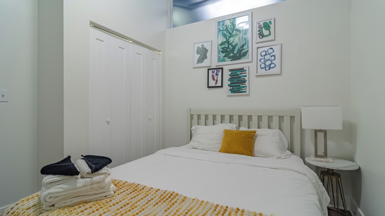 Photo of Bedroom in Near South Side