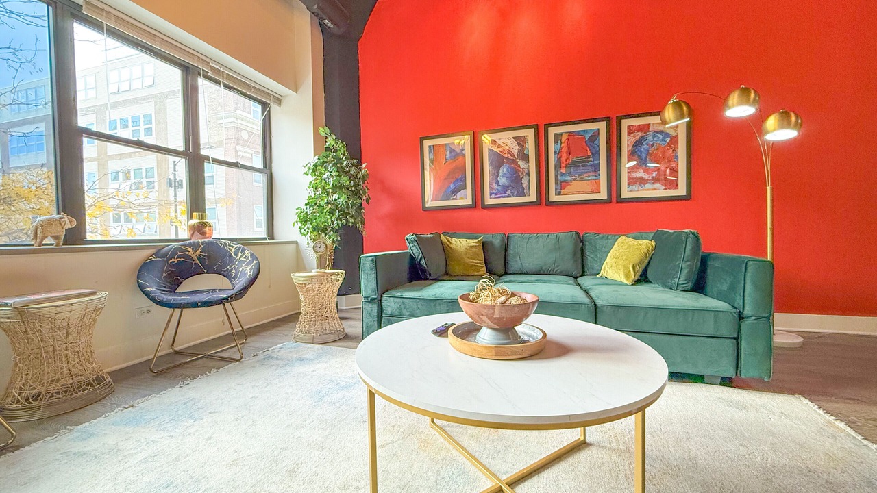 Photo of Livingroom in Near South Side