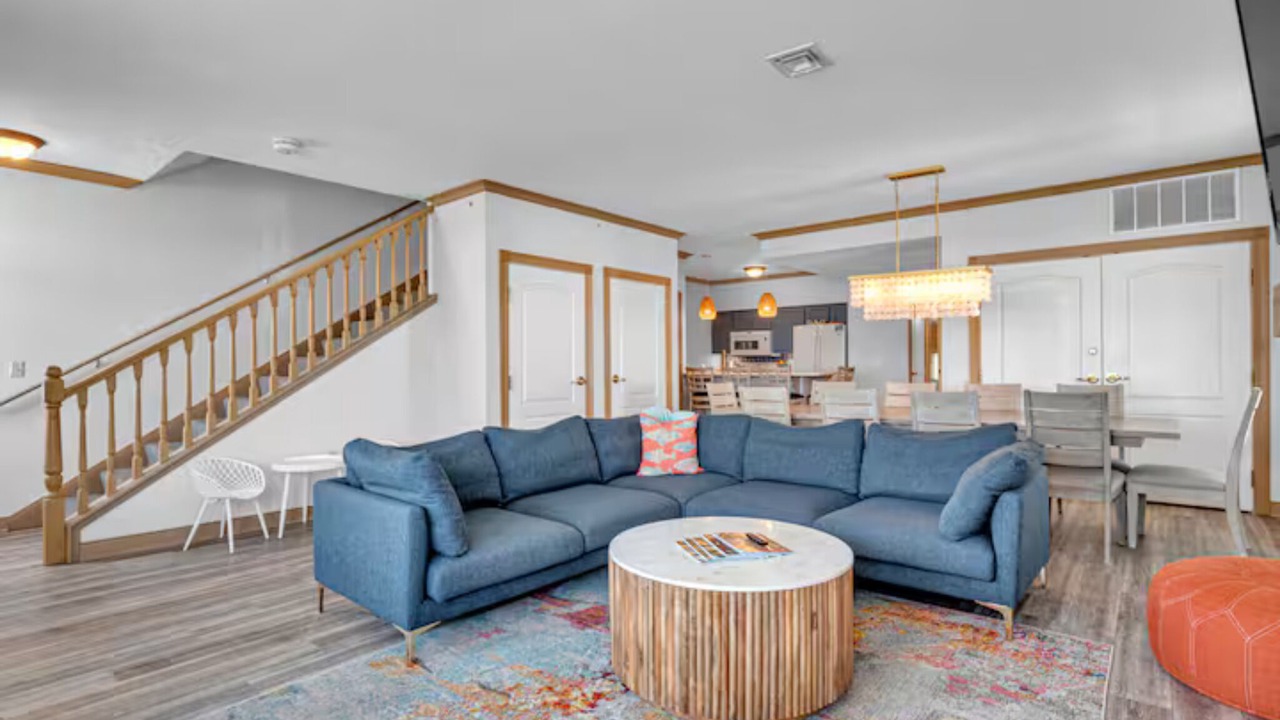 Photo of Livingroom in Sheboygan